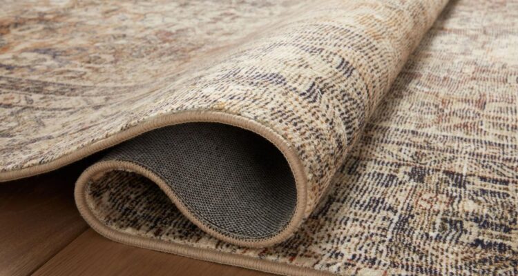Amber Lewis x Loloi Gwyneth 4' x 6' Ivory and Taupe Area Rug